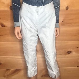 Soft Surroundings white capris, size Petite 8